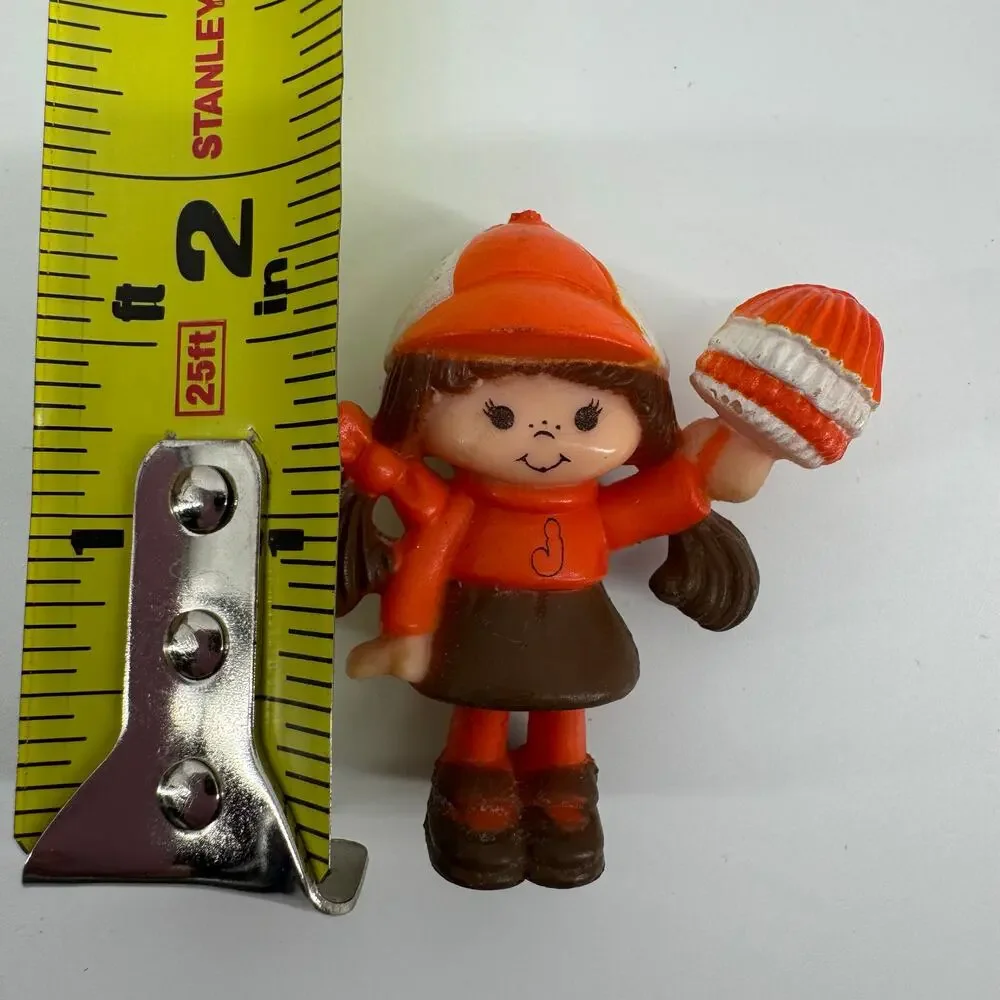 1981 Kenner Café Olé Strawberry Shortcake PVC Figure Vintage Lanard Toy